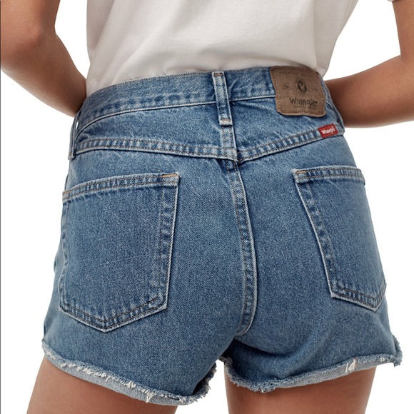 NWT denim shorts - Picture 4 of 6